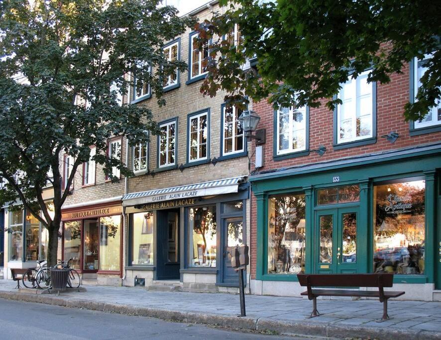 Generations Quebec Old City/ Parking/ Family ภายนอก รูปภาพ