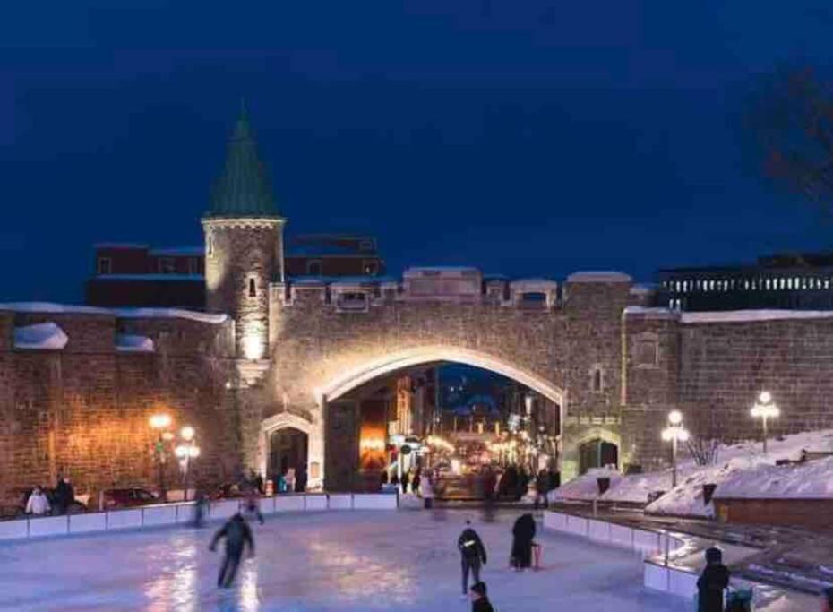 Generations Quebec Old City/ Parking/ Family ภายนอก รูปภาพ